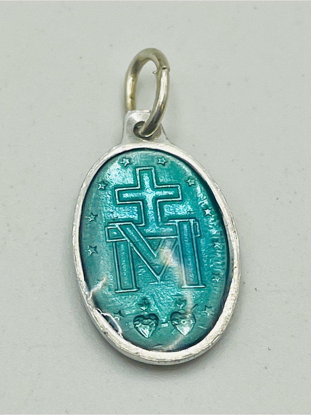 Green Enamel Miraculous Medal Pendant -Sterling Silver - Picture 2 of 3